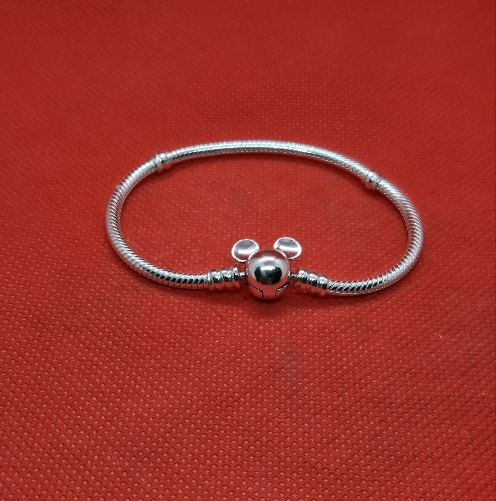 Pandora Disney Bracelet, Mickey Mouse.  925 Silver. 6.5 Inches. NWOT